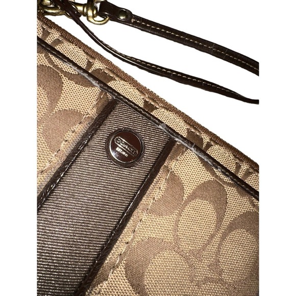 Coach Signature Stripe Zippy Wallet Wristlet Brown Canvas - Picture 3 of 9